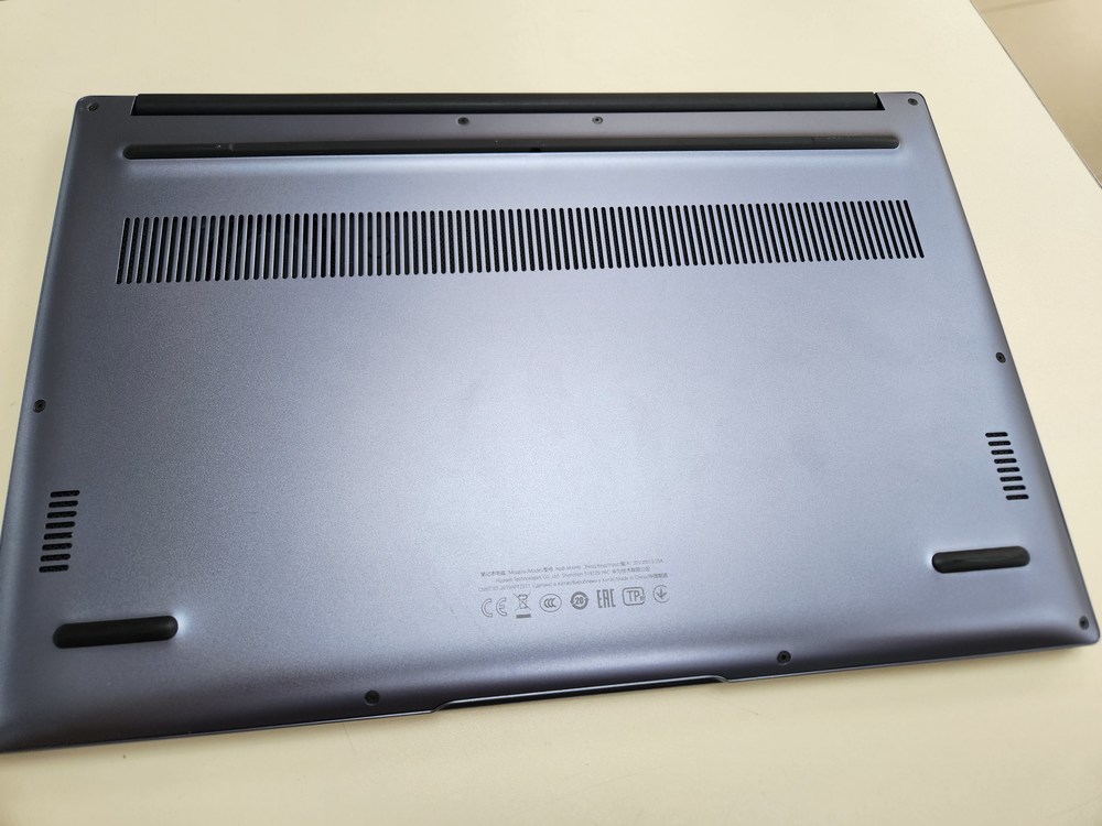 Ноутбук Huawei D 14; Core i5-10210U, HD Graphics, 8 Гб, 256 Гб, Нет