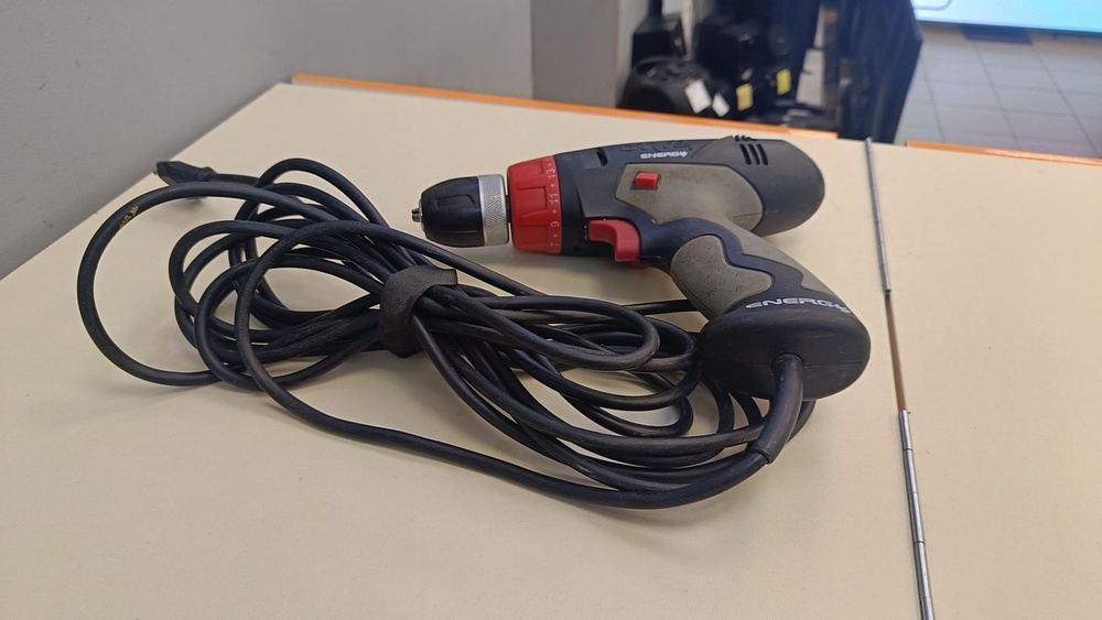 Дрель-безударная Skil F01561110