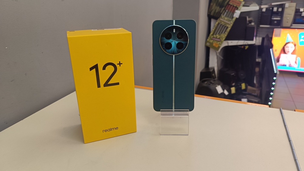 Смартфон Realme 12+ 12/256
