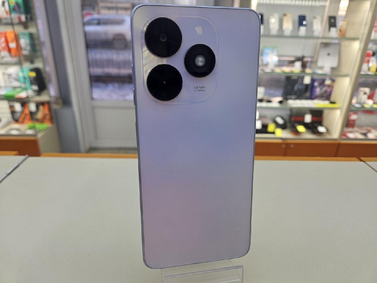 Смартфон Tecno Spark Go 2024 4/128