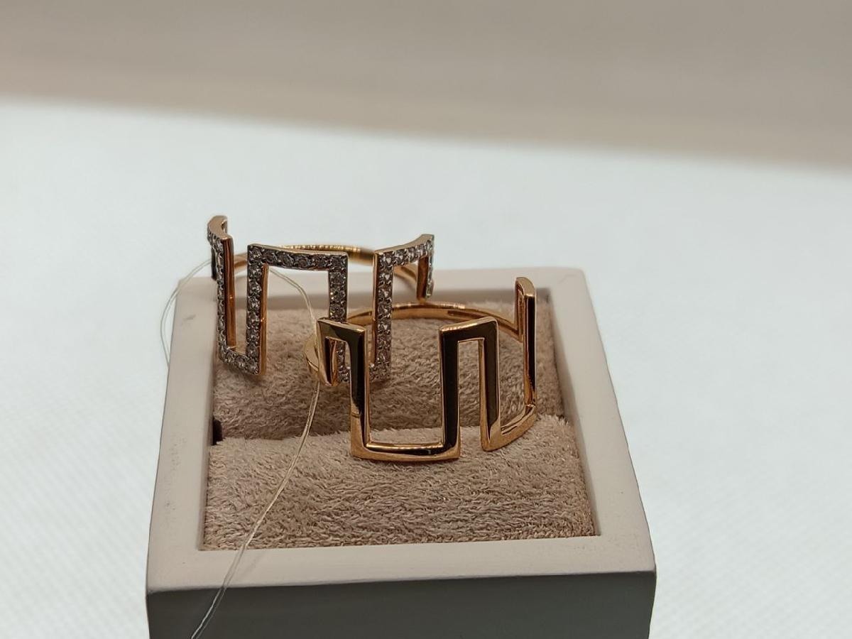 КОЛЬЦО С КАМНЯМИ (Au 585)