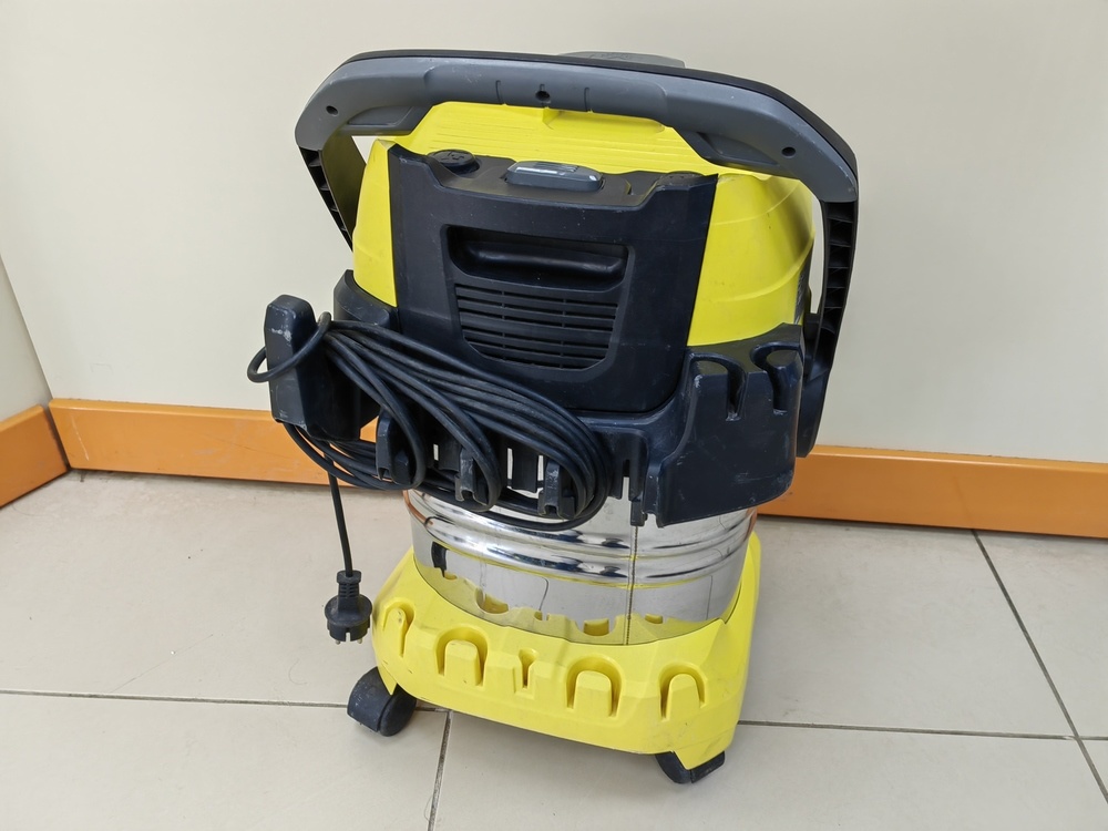Пылесос Karcher MV 5