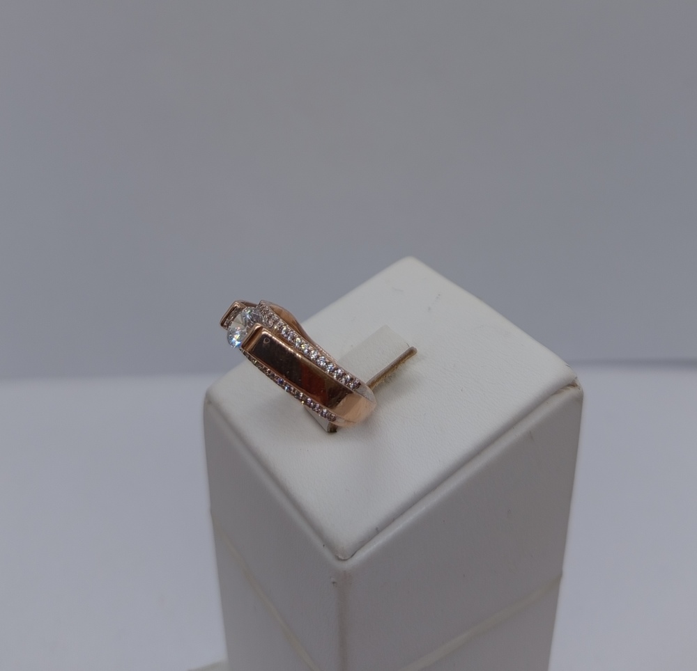 КОЛКМИ585 КОЛЬЦО С КАМНЯМИ (Au 585)