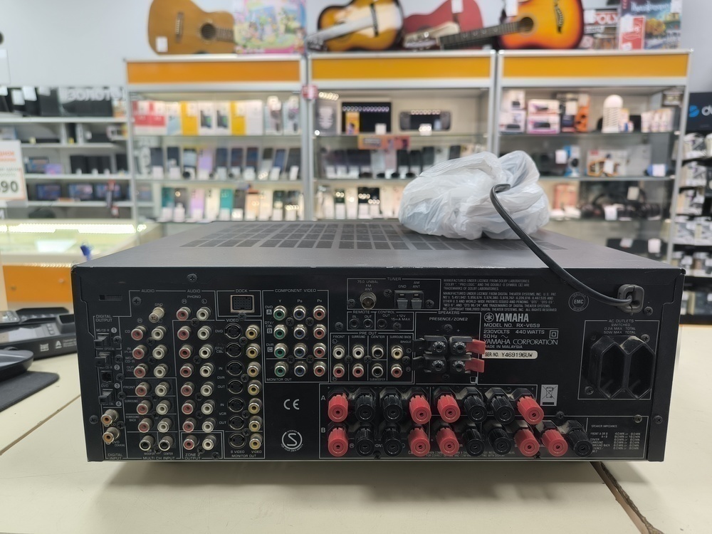 Ресивер Yamaha RX-V659