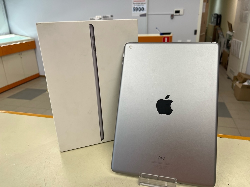 Планшет Apple IPad 5 32 ГБ A1822 (Wi-Fi)