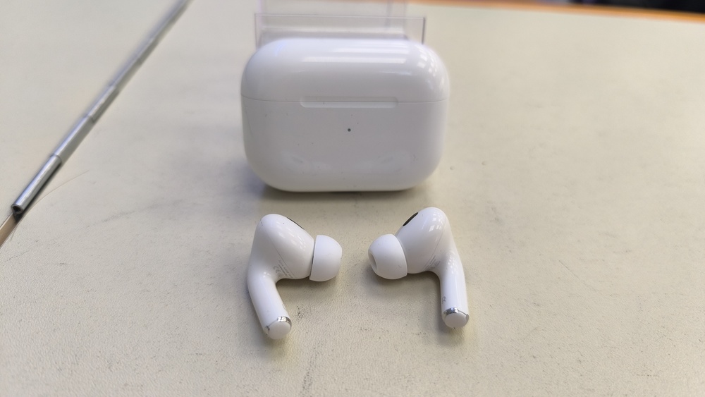 Наушники беспроводные Apple AirPods Pro 2 Case USB-C