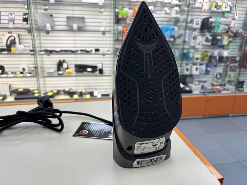 Утюг Polaris PIR 2430K