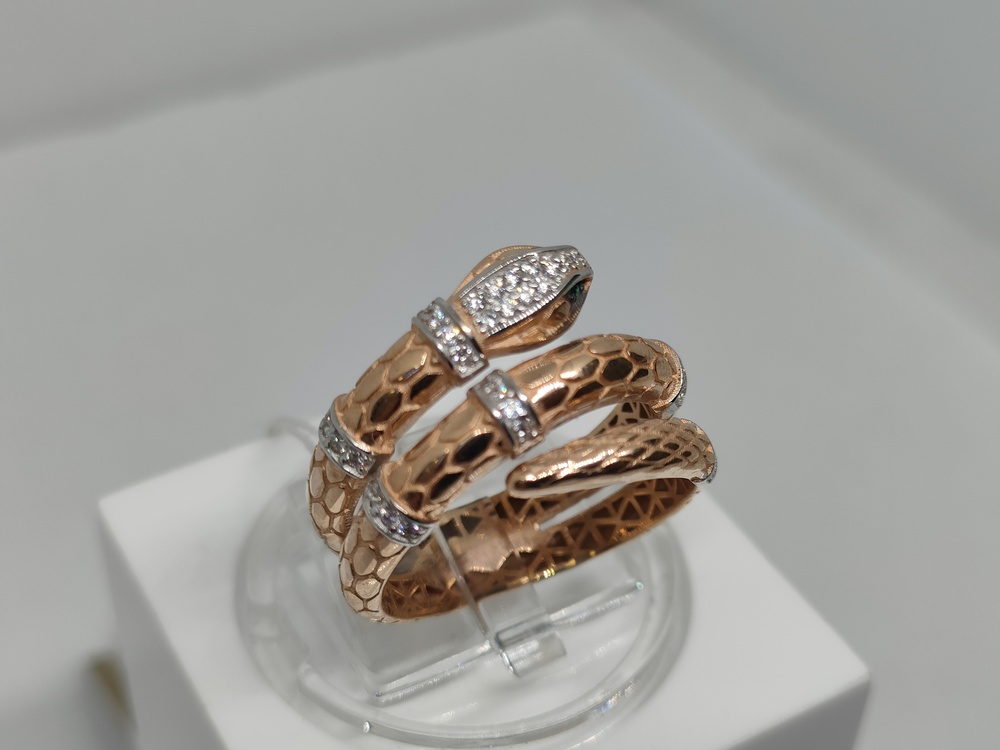 КОЛЬЦО С КАМНЯМИ (Au 585)