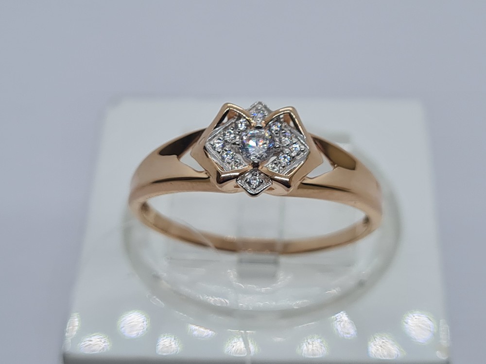 КОЛЬЦО С КАМНЯМИ (Au 585)