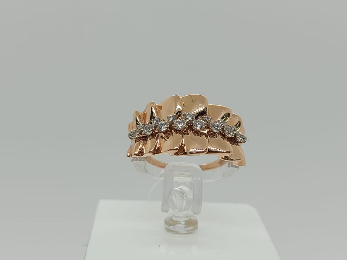 КОЛЬЦО С КАМНЯМИ (Au 585)