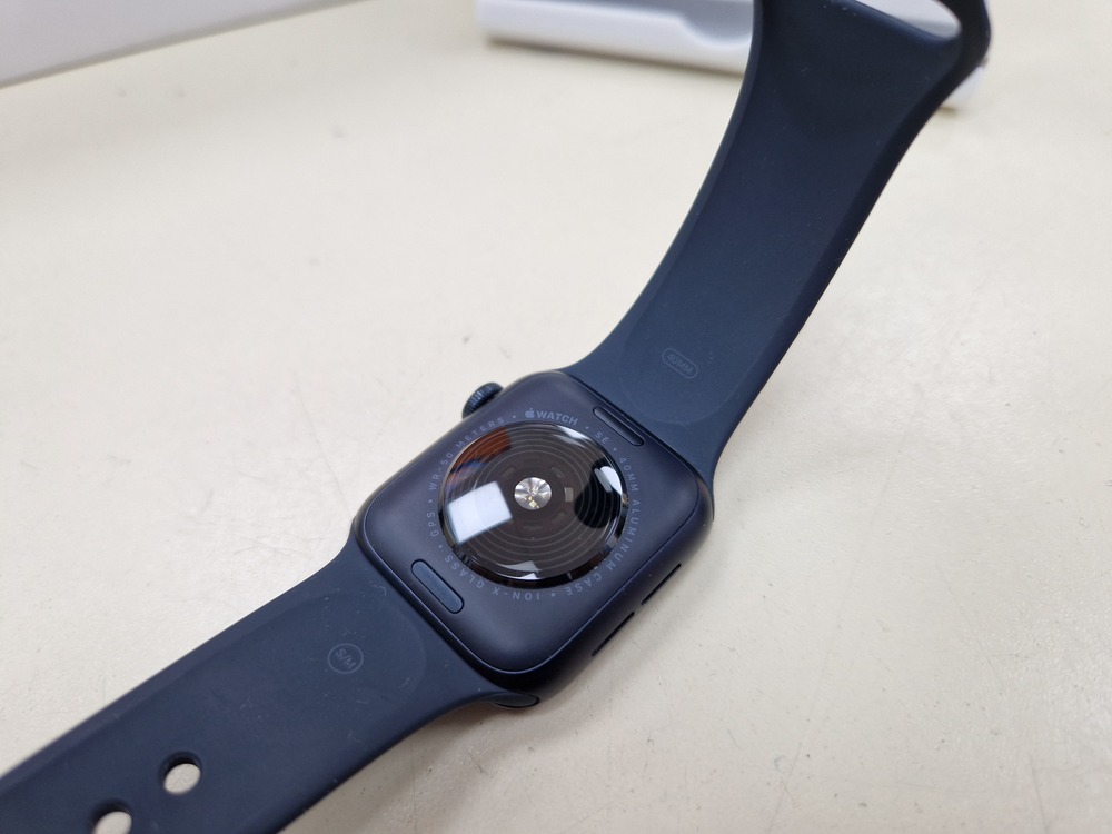 Смарт-часы Apple Watch SE 2025 40mm