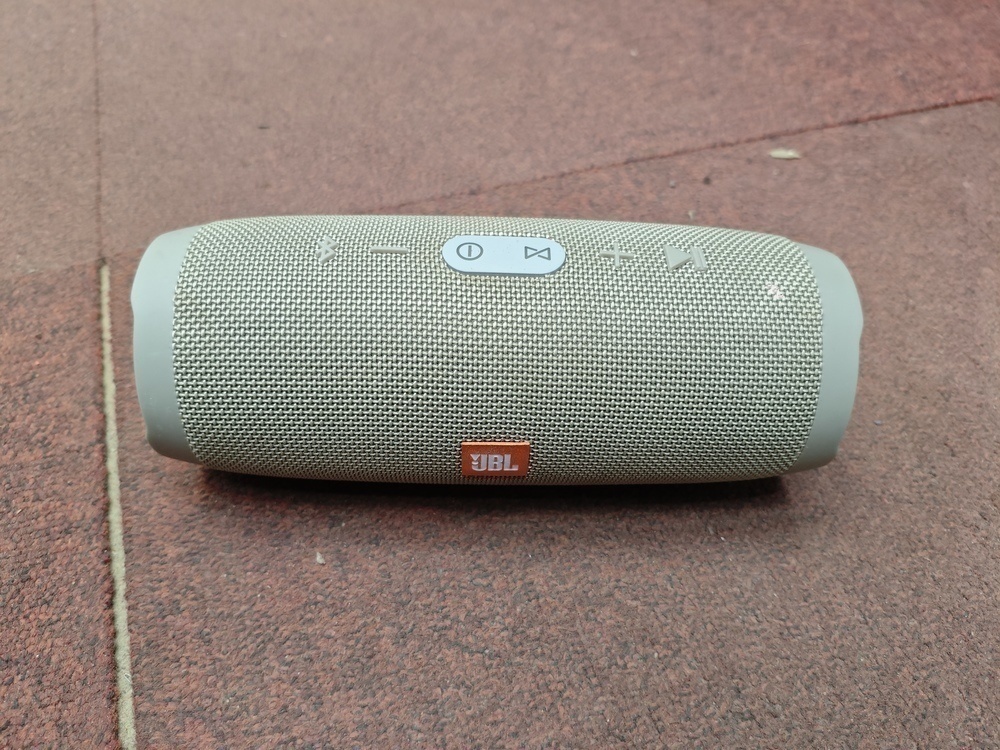 Портативная акустика JBL CHARGE 3