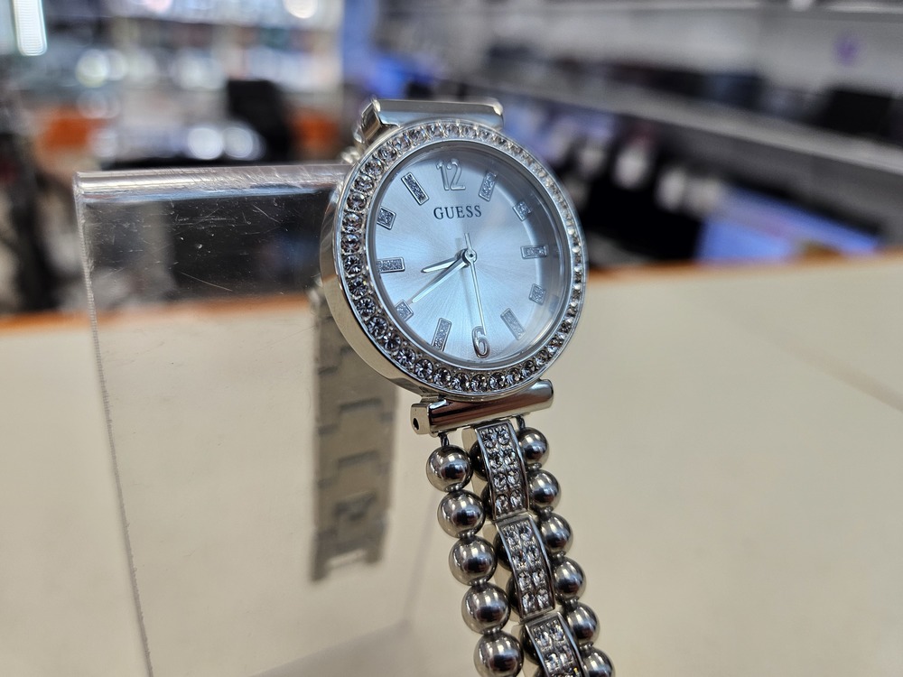 Часы наручные GUESS GW0401L1