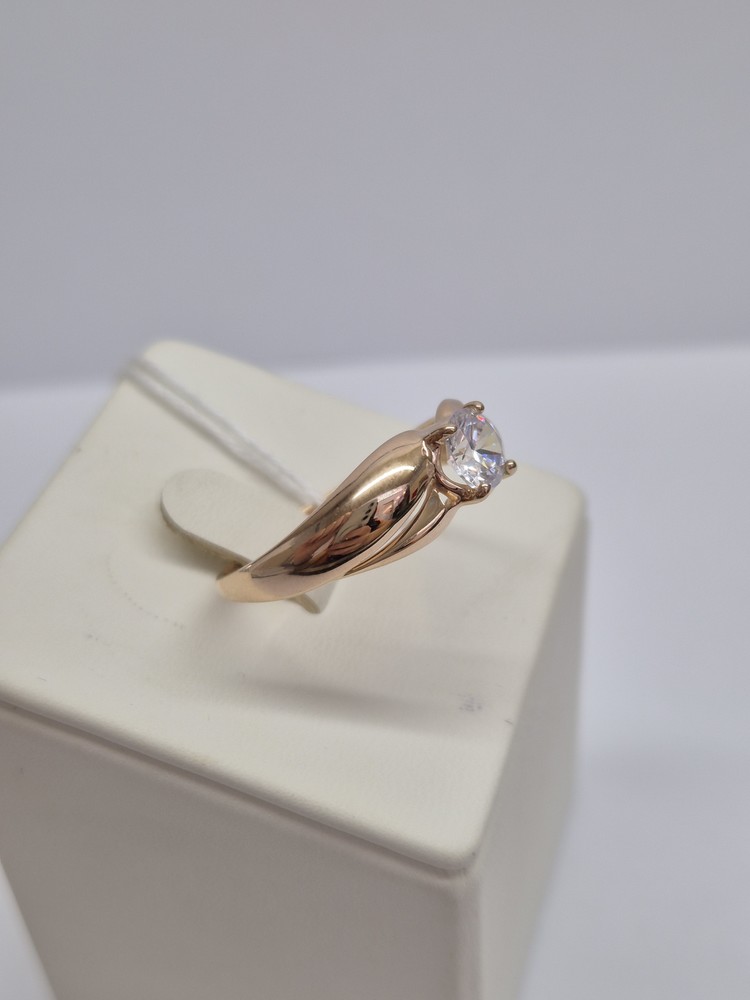 КОЛКМ585 КОЛЬЦО С КАМНЕМ (Au 585)