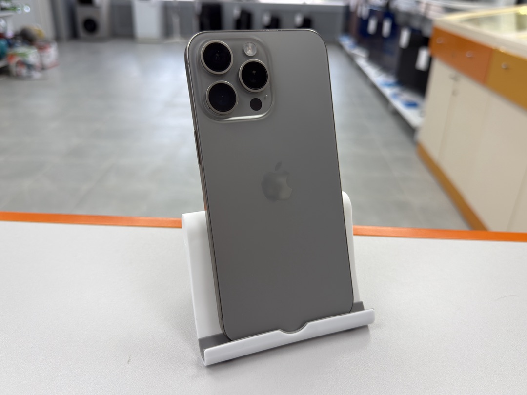 Смартфон Apple iPhone 15 Pro Max 512Gb