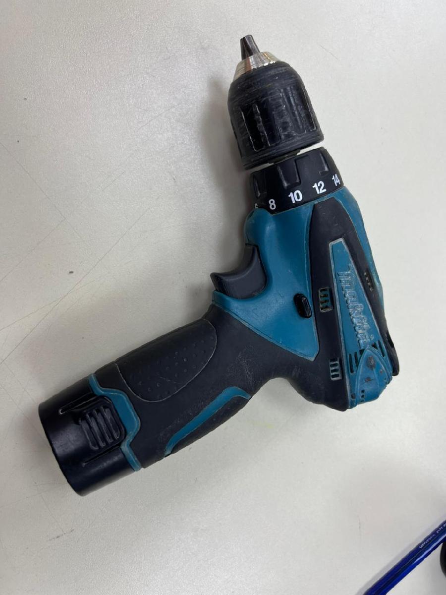 Шуруповерт Makita DF330D