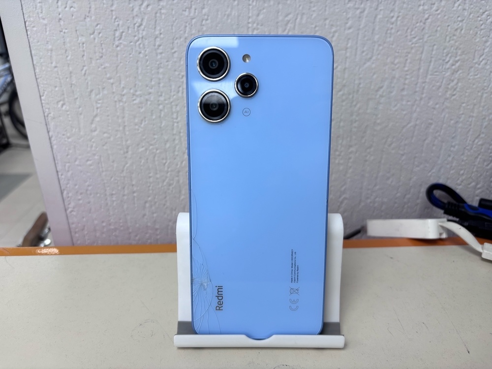 Смартфон Xiaomi Redmi 12 8/256