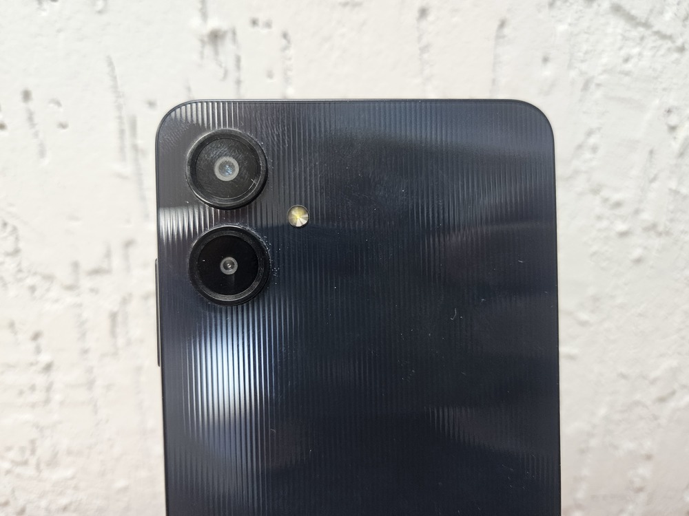 Смартфон Samsung Galaxy A06 4/64