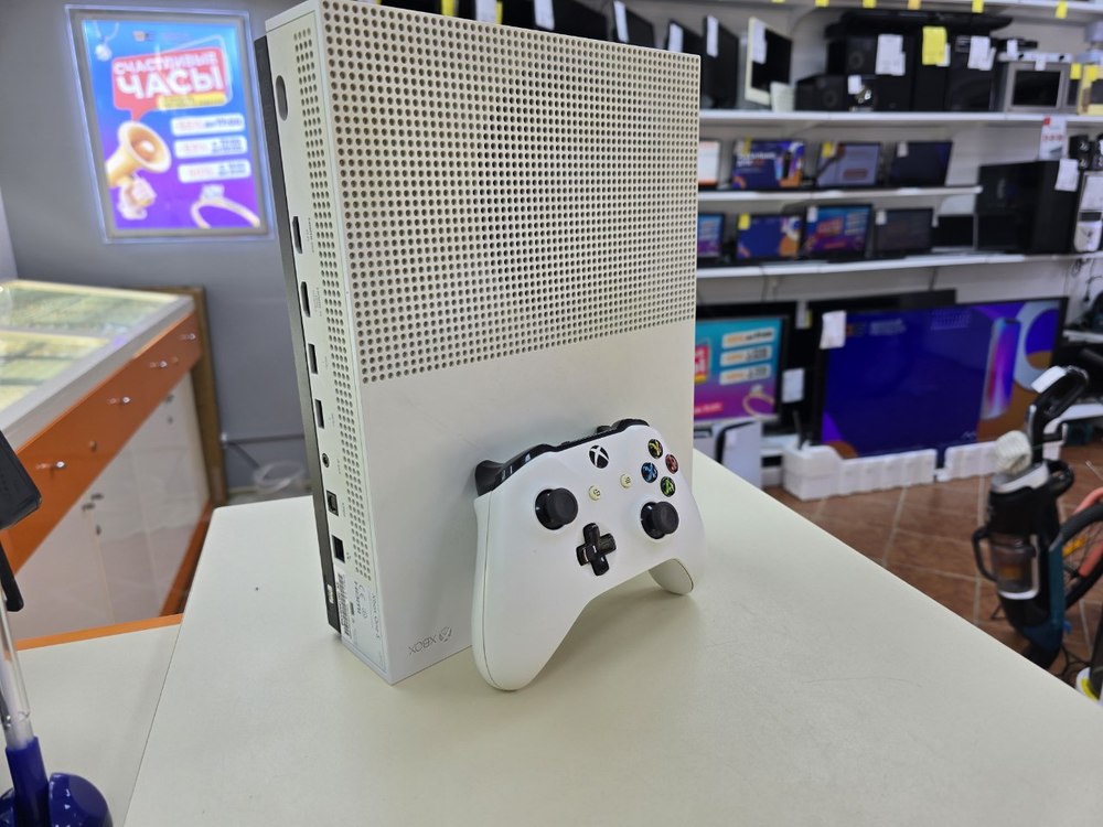 Игровая приставка Xbox One S 1TB
