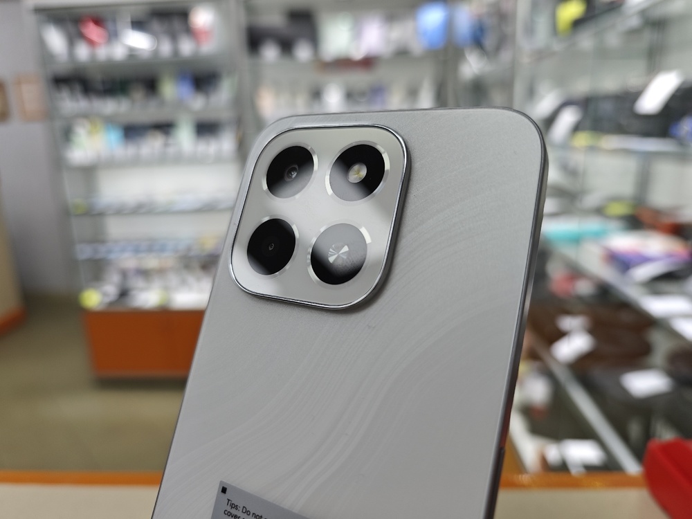 Смартфон Honor X6C 6/128