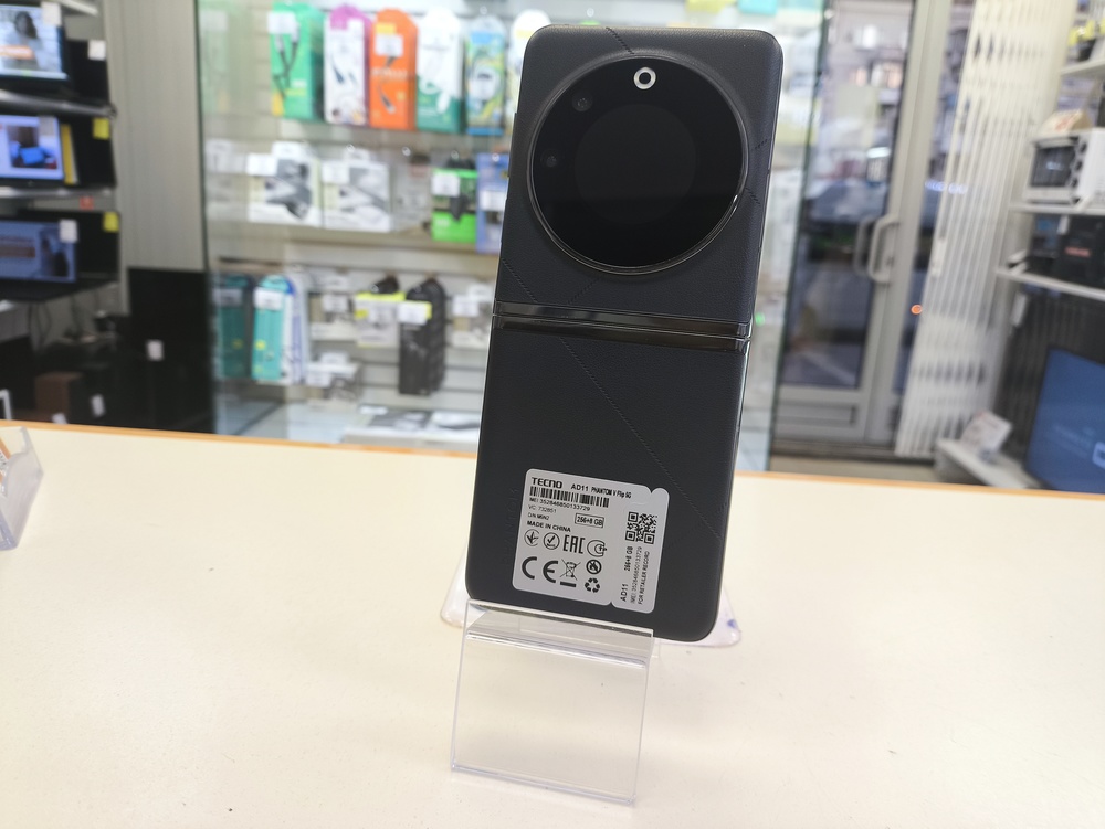 Смартфон Tecno Phantom V Flip 5G 8/256 ГБ