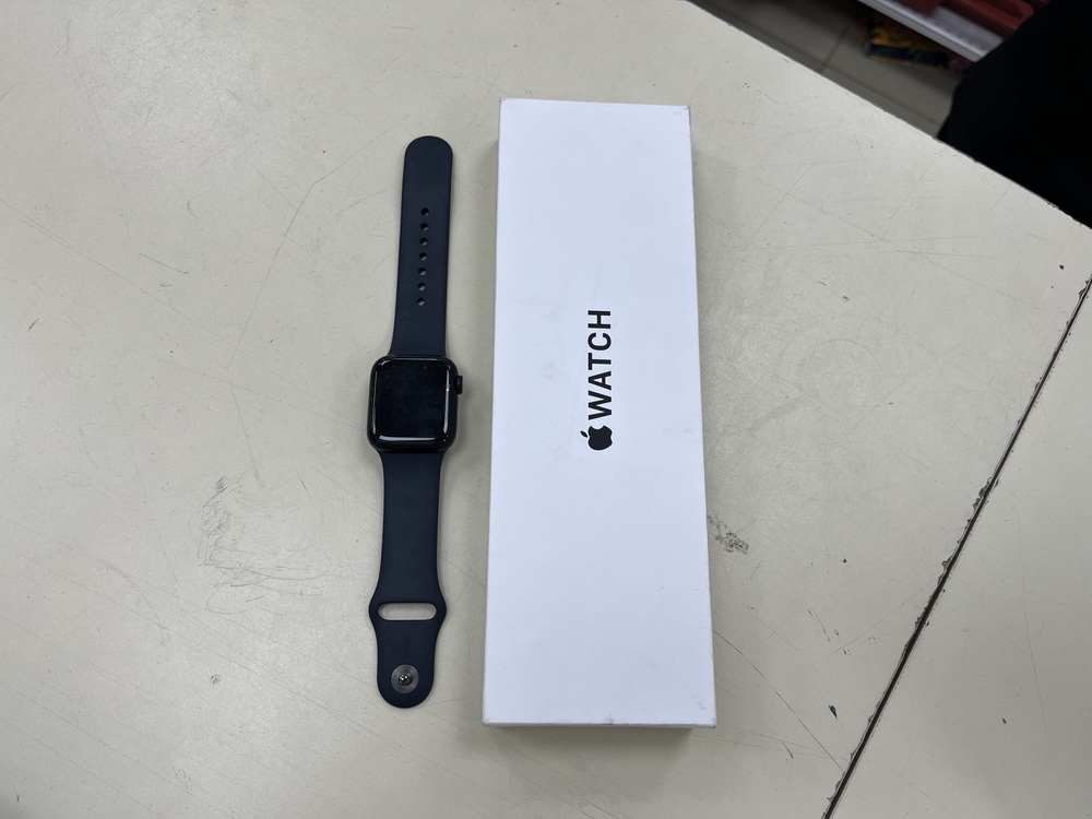 Смарт-часы Apple Watch SE 2022 40mm