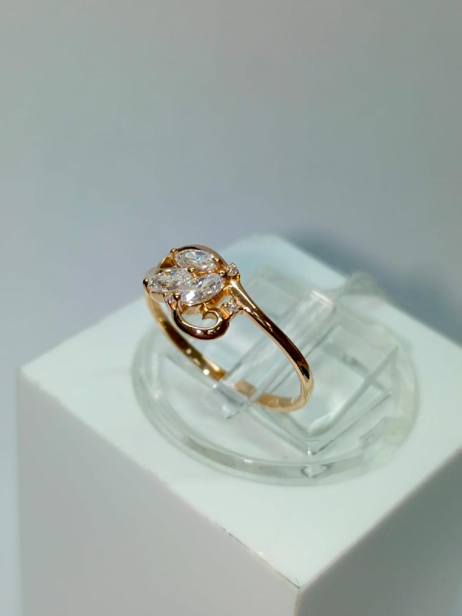 КОЛКМИ585 КОЛЬЦО С КАМНЯМИ (Au 585)