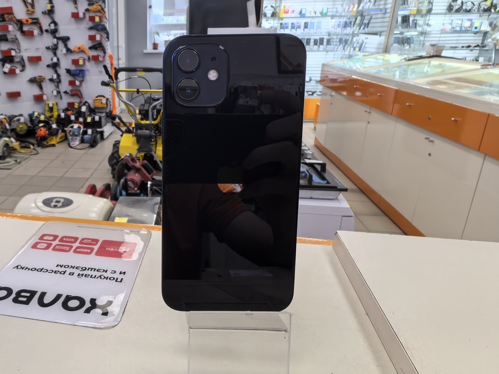 Смартфон Apple iPhone 12 64Gb