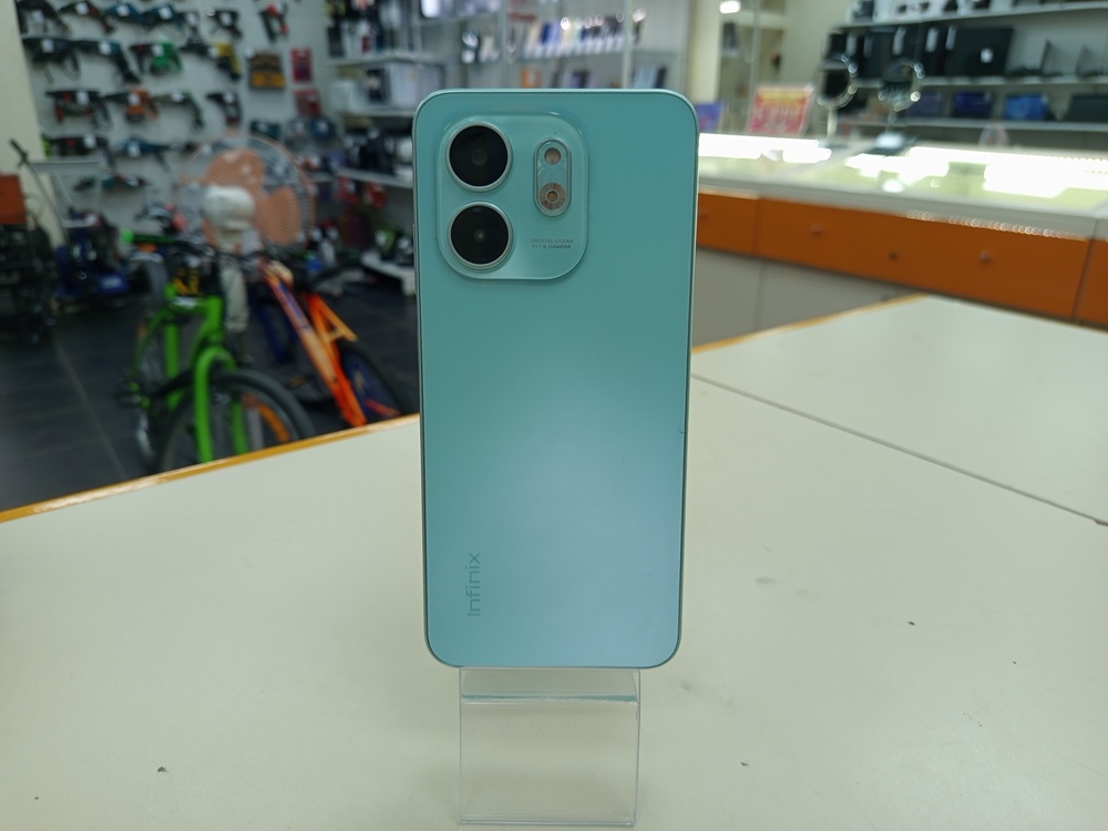 Смартфон Infinix Smart 9 4/128
