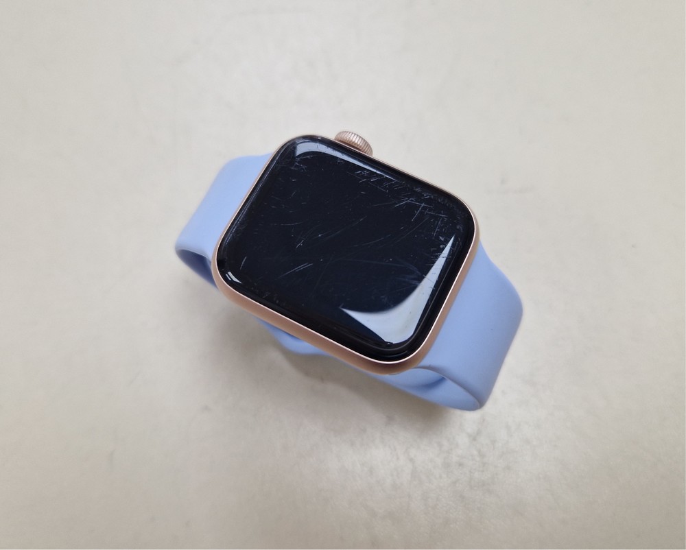 Смарт-часы Apple Watch Series 5 40 мм