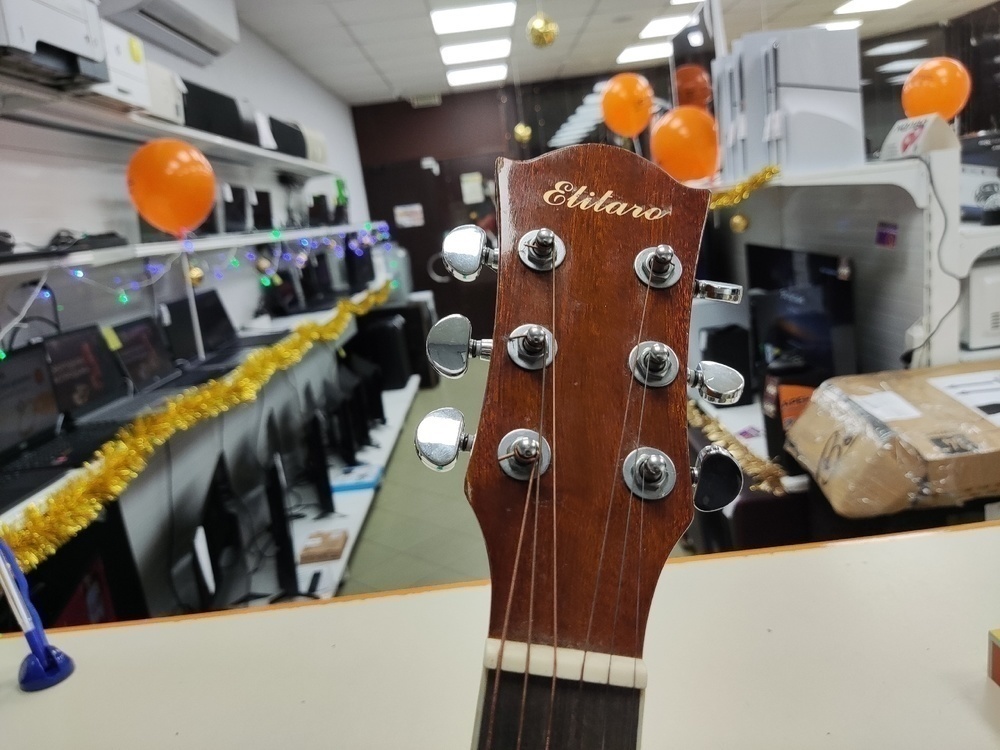 Гитара акустическая Elitaro E4050