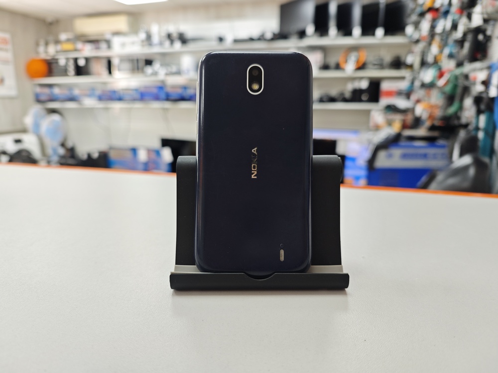 Смартфон Nokia 1 Plus