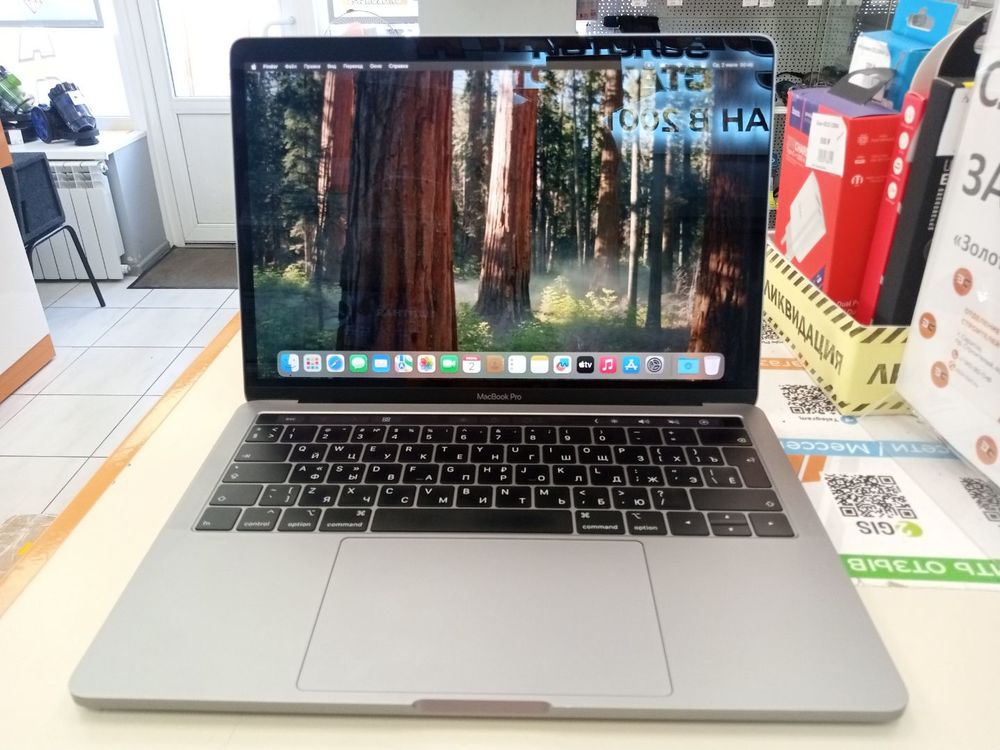 Ноутбук Apple Macbook Pro 13 A1989 2018 8/256