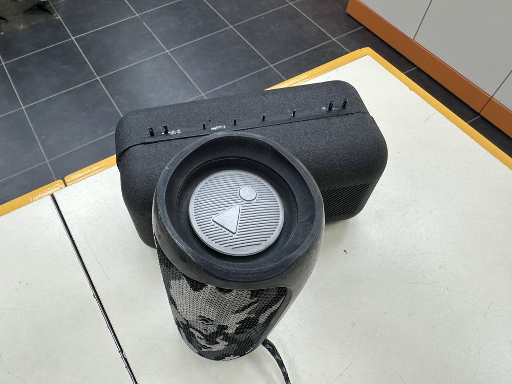 Колонки JBL Flip 5;