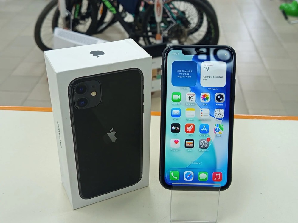 Смартфон Apple iPhone 11 128Gb