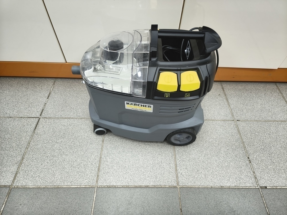 Пылесос Karcher Puzzi 8/1
