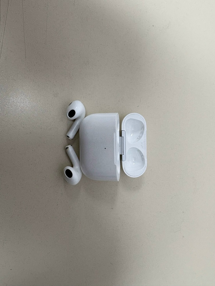 Наушники беспроводные Apple AirPods 3 Lightning