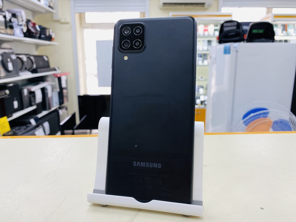 Смартфон Samsung Galaxy A12 3/32