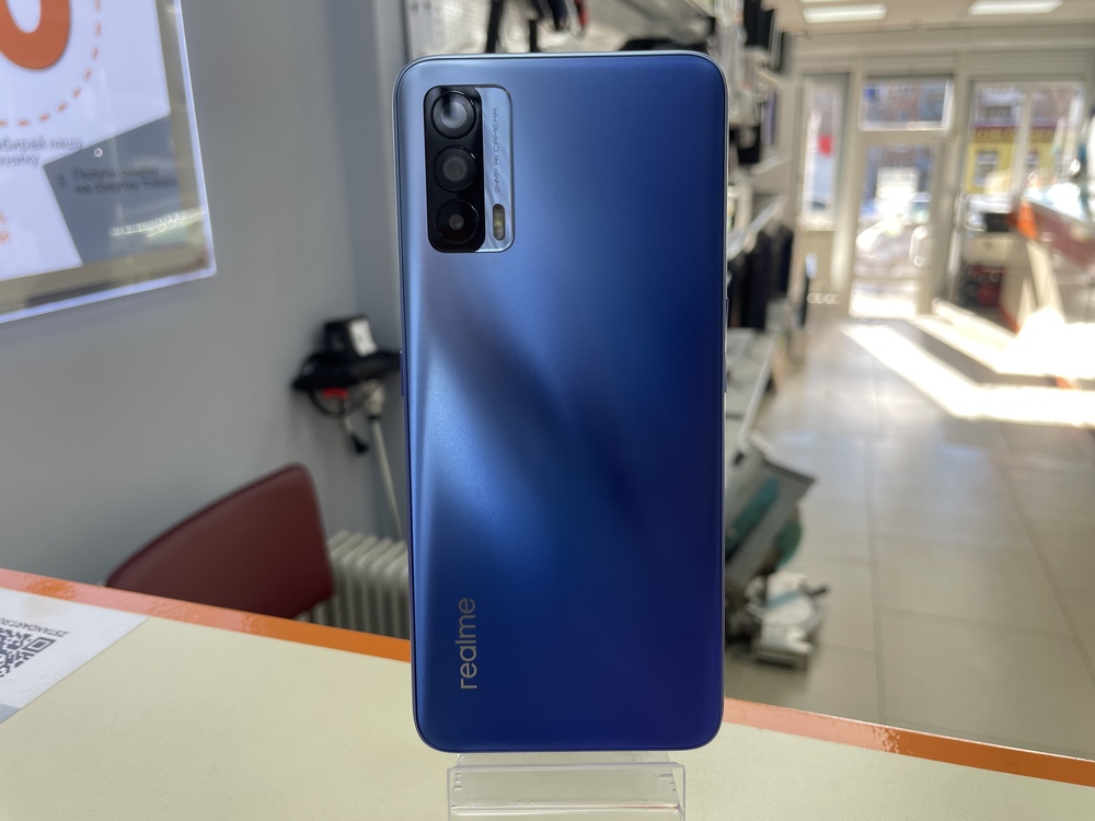 Смартфон Realme V15 6/128