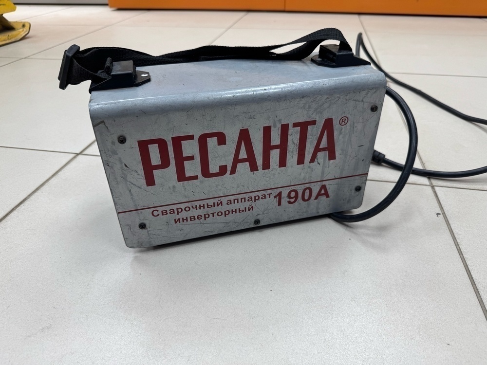 Сварочный аппарат Ресанта САИ 190-ЛМ;