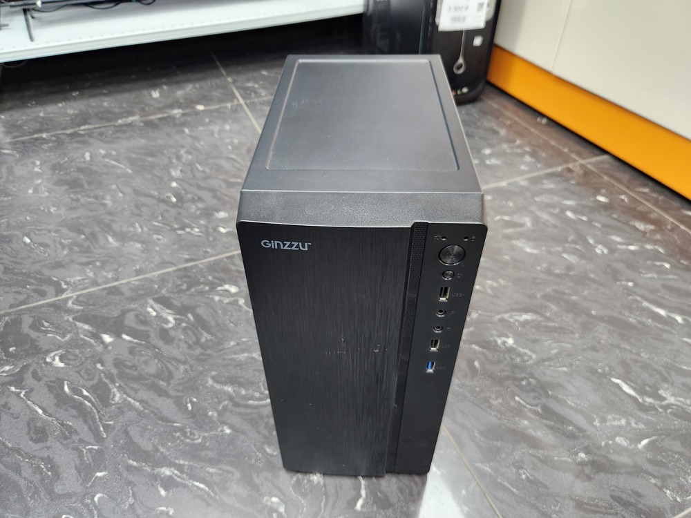 Системный блок Ginzzu; Core i3-10100, Intel UHD Graphics, 8 Гб, 512 GB, Нет