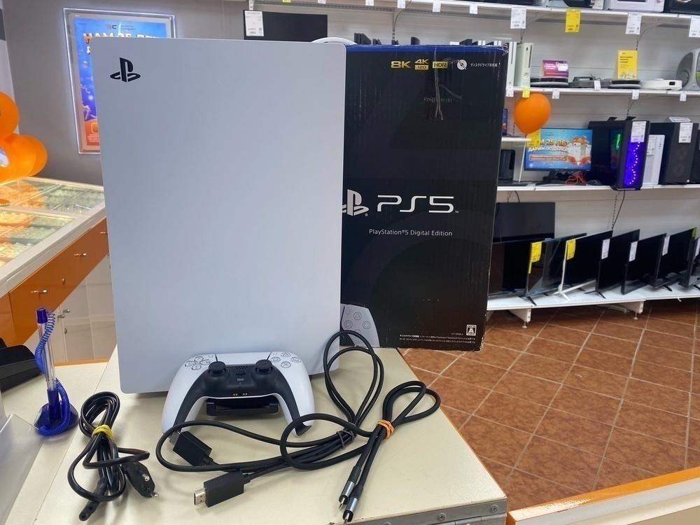 Игровая приставка PlayStation 5 Digital Edition 825Gb