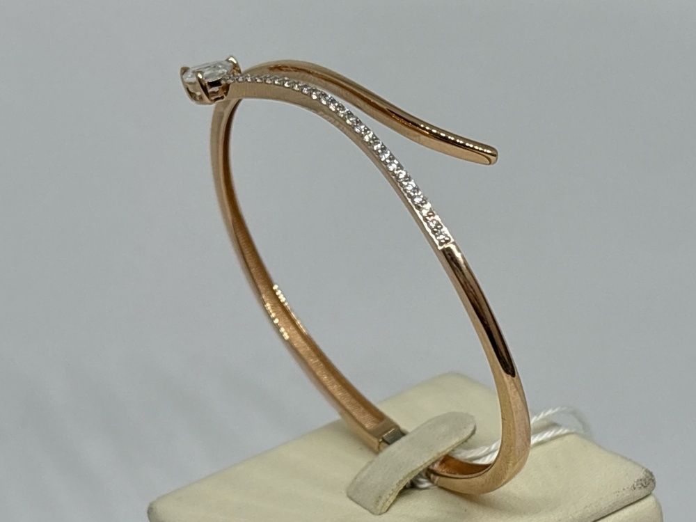 БРАСЛЕТ ЖЕСТКИЙ С КАМНЯМИ (Au 585)