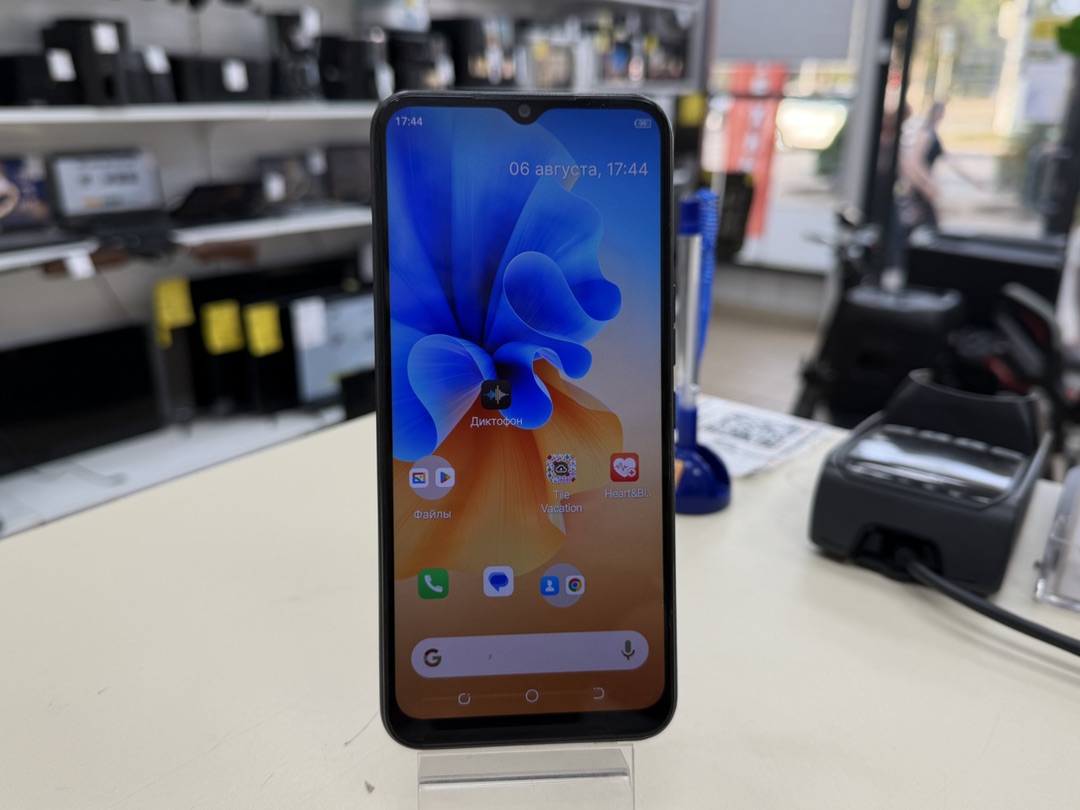 Смартфон Tecno Spark 7 2\32