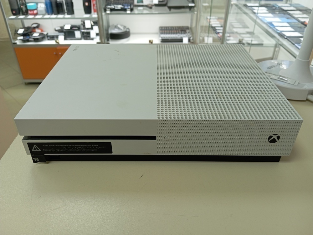 Игровая приставка Xbox One S 500Gb