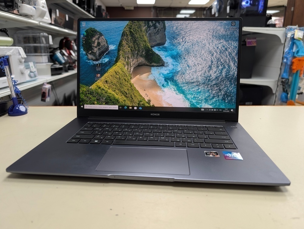 Ноутбук Honor; Ryzen 5-5500U, AMD Radeon (TM) Graphics, 8 Гб, 480 Гб, Нет