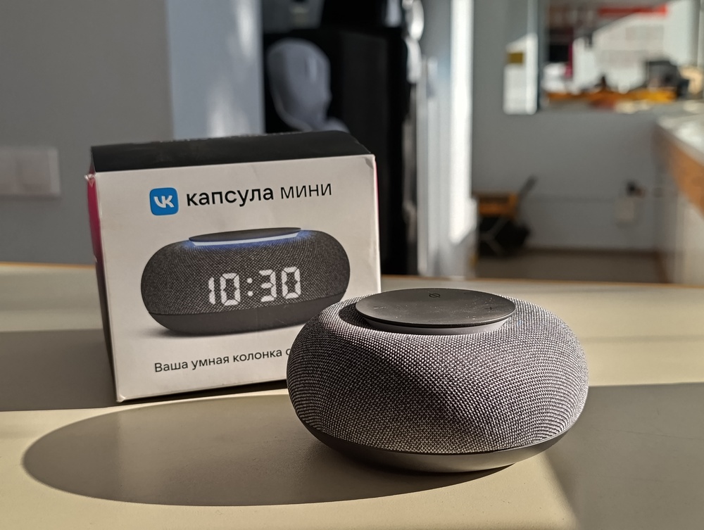 Умная колонка VK Капсула Мини