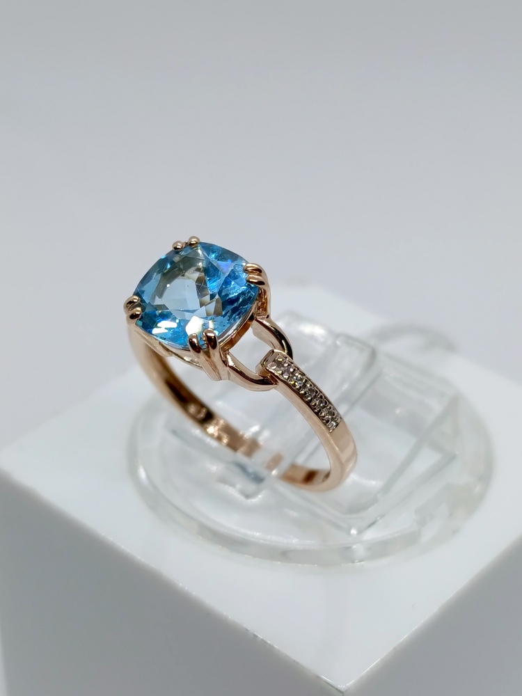 КОЛКМИ585 КОЛЬЦО С КАМНЯМИ (Au 585)