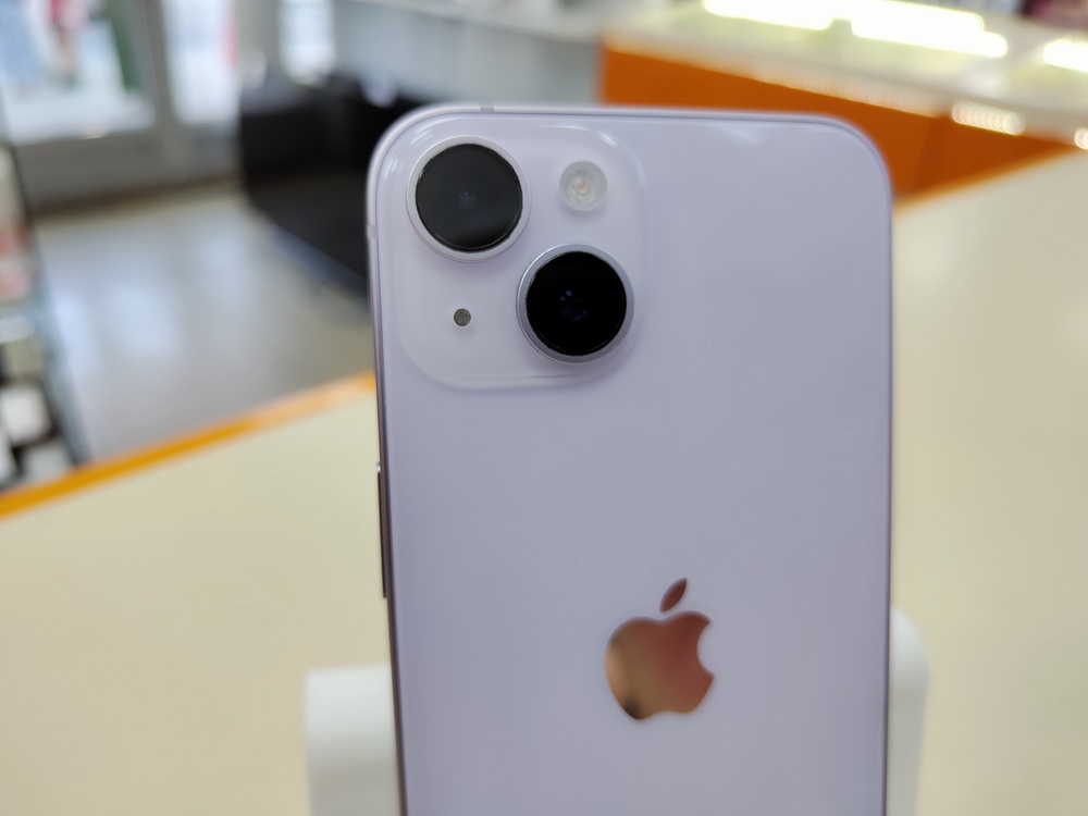 Смартфон Apple Iphone 14 128Gb