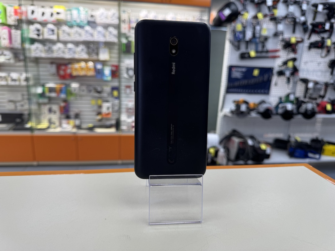 Смартфон Xiaomi 8A 2/32